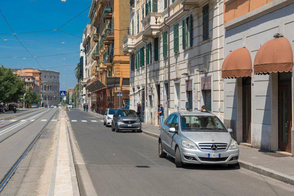 Colosseo Loft Con Jacuzzi Apartment Roma Ngoại thất bức ảnh